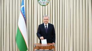 Usbeken stimmen mit gro&szlig;er Mehrheit f&uuml;r l&auml;ngere Amtszeit von Pr&auml;sidenten