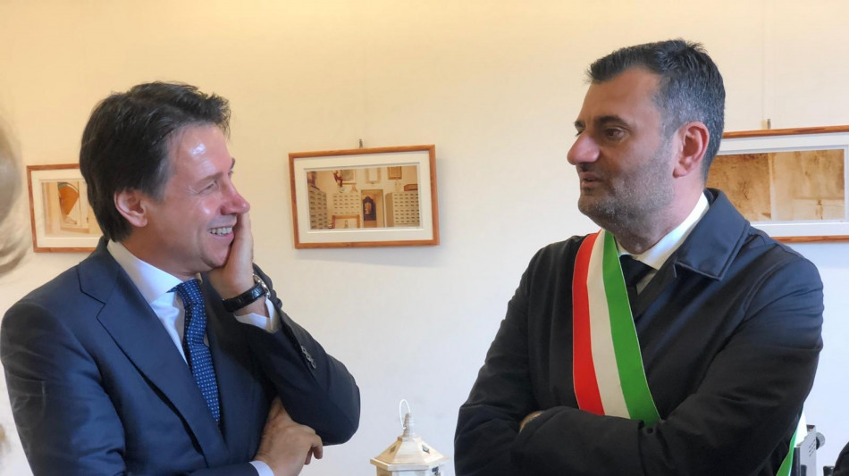 M5s, difficile ipotizzare un candidato diverso da Decaro