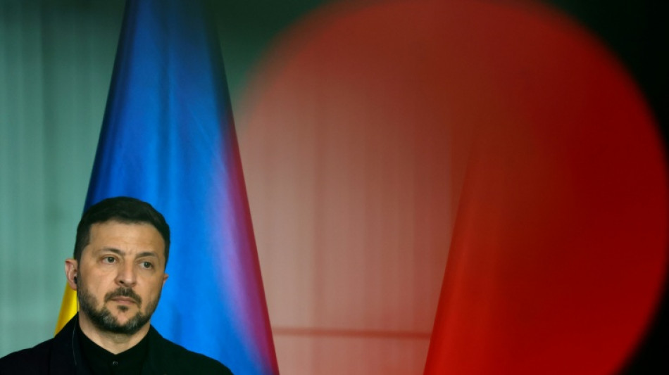 Selenskyj feiert "brillante" Ergebnisse von Angriffen auf russische Stützpunkte