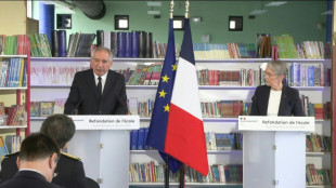 Bayrou et Borne relancent la réforme de la formation des enseignants, "priorité absolue"