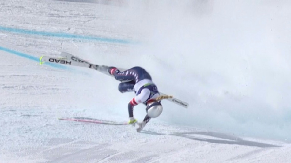Lindsey Vonn passa por terceira cirurgia ap&oacute;s queda nos Jogos de Inverno