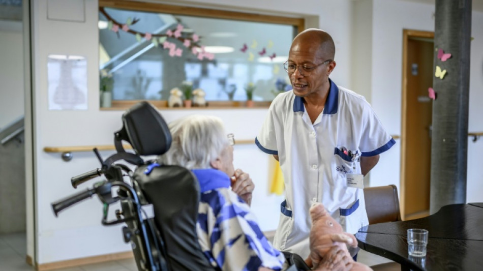 Swiss healthcare united against immigration cap plan