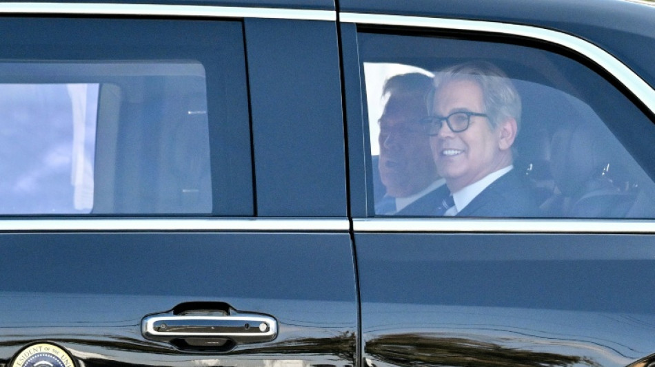 El jefe del Tesoro de EEUU pide una reacci&oacute;n "entusiasta" de los mercados al triunfo electoral de Milei