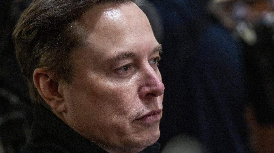 Vendite globali Tesla calano del 13,5% nel secondo trimestre