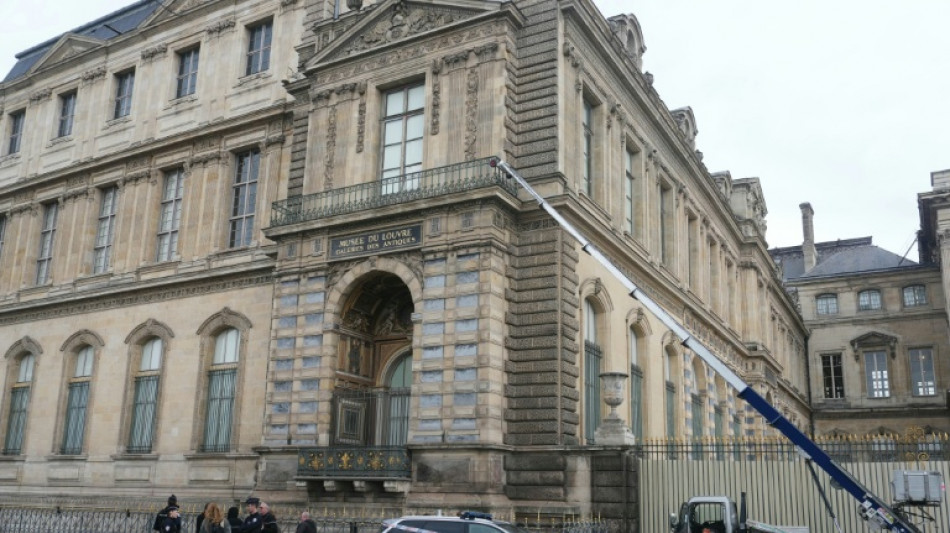 Two more suspects including woman charged over Louvre heist