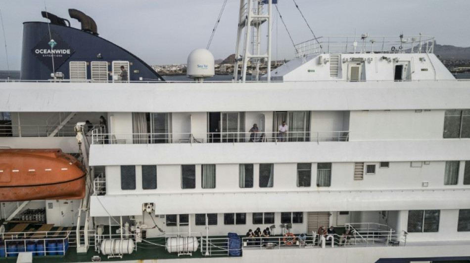 El crucero con hantavirus atracar&aacute; en Canarias