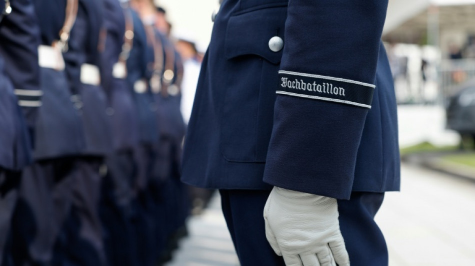 SPD offen für Überlegungen zu Wehrpflicht auch für Frauen