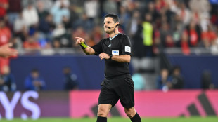 Calcio: Mondiale club, la Fifa userà l'AI per il fuorigioco