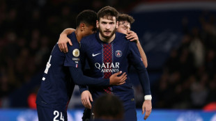 PSG volta a contar com Kvaratskhelia em grande forma