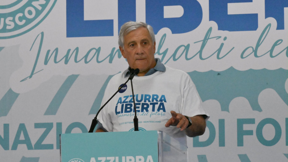 Tajani, 'giusta la raccolta firme, la democrazia &egrave; una cosa seria'