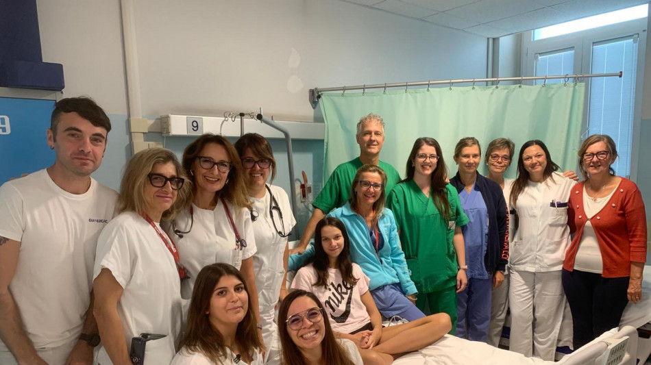 'Svegliatemi con Marracash', operazione al cuore salva 17enne