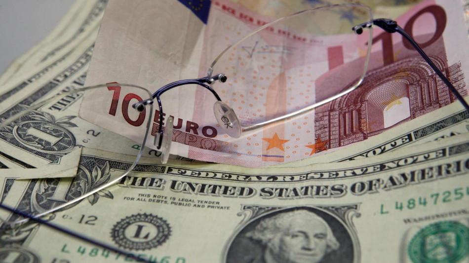 L'euro &egrave; in rialzo a 1,1324 dollari
