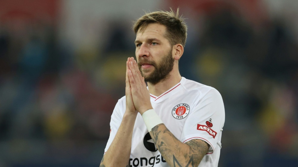 2. Liga: St. Pauli verpasst Sprung an die Spitze - Fortuna gibt coronageschw&auml;cht Sieg aus der Hand