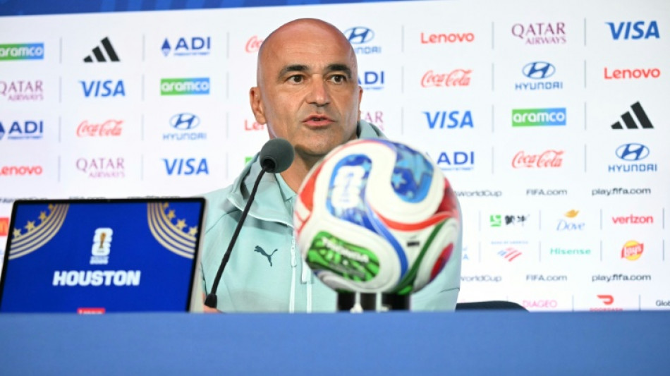 Ronaldo 'a role model' says Portugal coach after slow World Cup start
