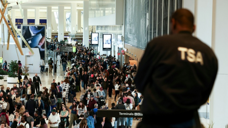 El Senado de EEUU avanza para poner fin al caos en aeropuertos 