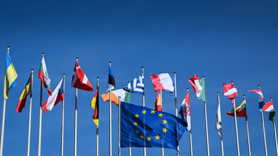 UE repreende sete pa&iacute;ses por desrespeito &agrave;s regras financeiras do bloco