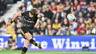'Outstanding' Love to start at fly-half for All Blacks against France