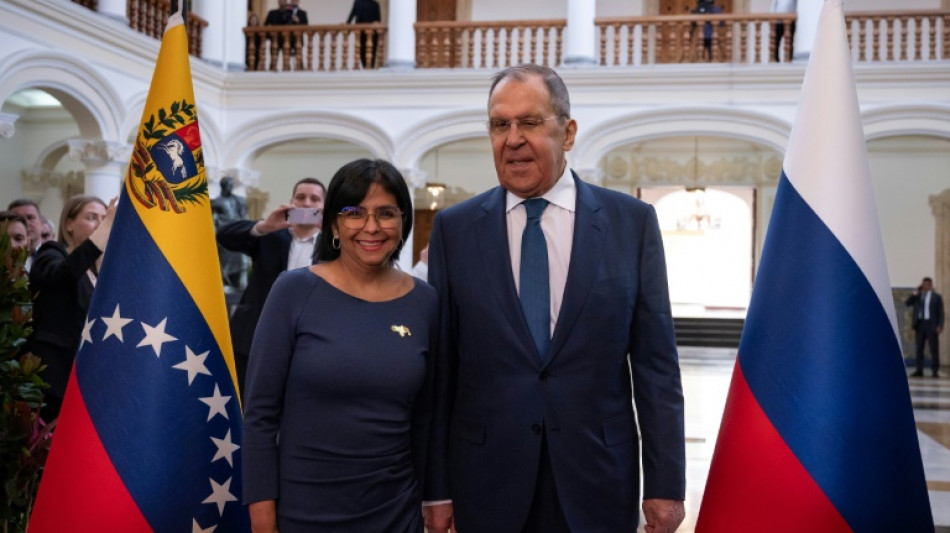 Venezuela e R&uacute;ssia ampliam coopera&ccedil;&atilde;o petroleira e citam uso de energia nuclear