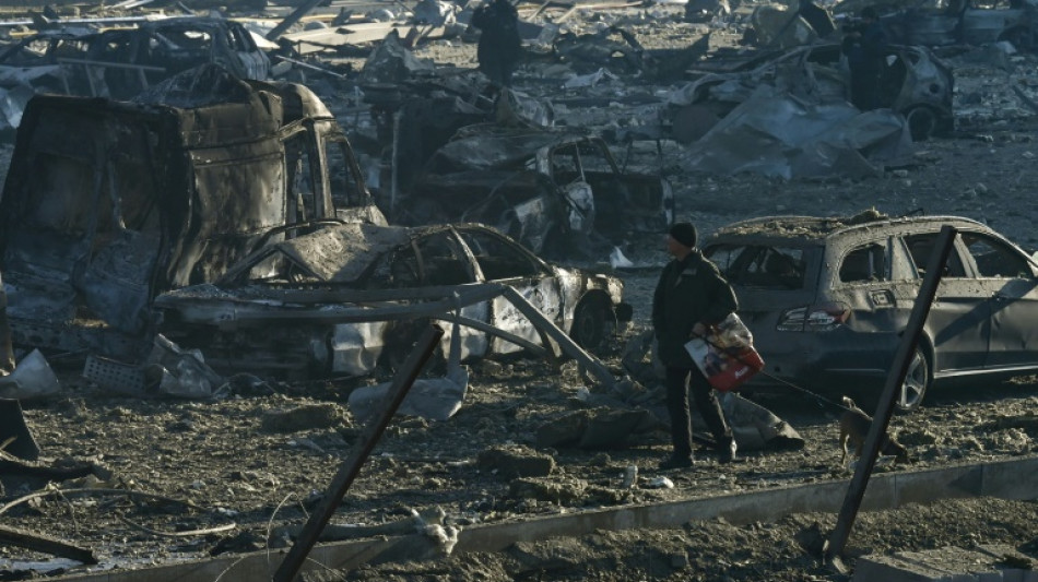 La guerre entre dans Kiev, "crime de guerre majeur" à Marioupol selon l'UE