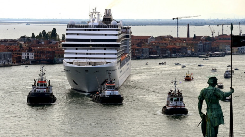 Una huelga bloquea la entrada de un crucero procedente de Espa&ntilde;a a un puerto franc&eacute;s
