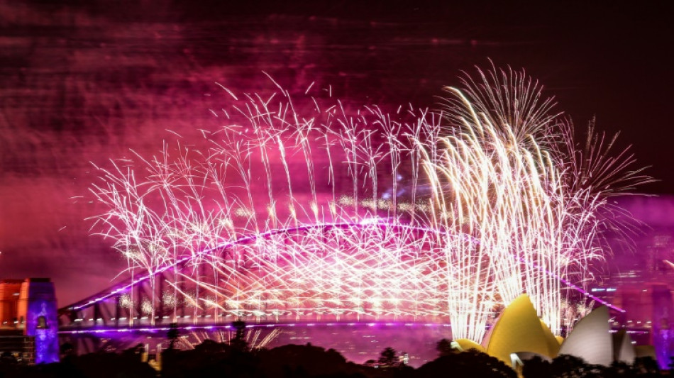 Mundo recebe 2025 ap&oacute;s ano marcado por guerras, elei&ccedil;&otilde;es e gl&oacute;ria ol&iacute;mpica