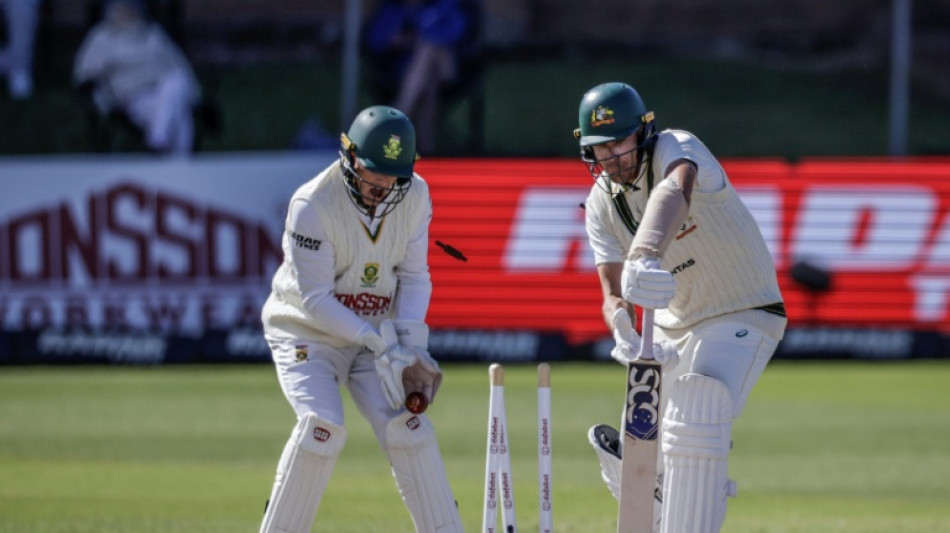 'Old-fashioned' South Africa thump Australia to level Test series