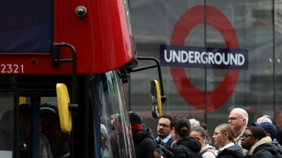 London st&uuml;rzt nach Thronjubil&auml;um in ein Verkehrschaos