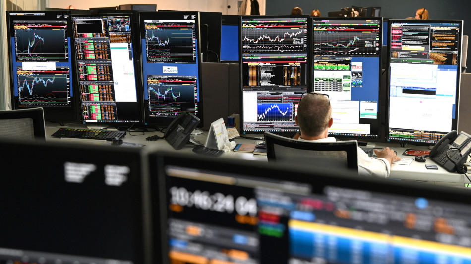 Lo spread tra Btp e Bund apre in rialzo a 65 punti