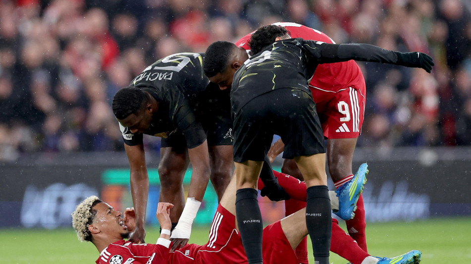 Calcio: Ekitike' brutto infortunio, 'Mondiale a rischio'