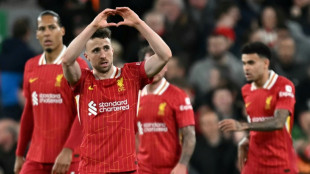 Atacante do Liverpool, Diogo Jota, morre em acidente de trânsito