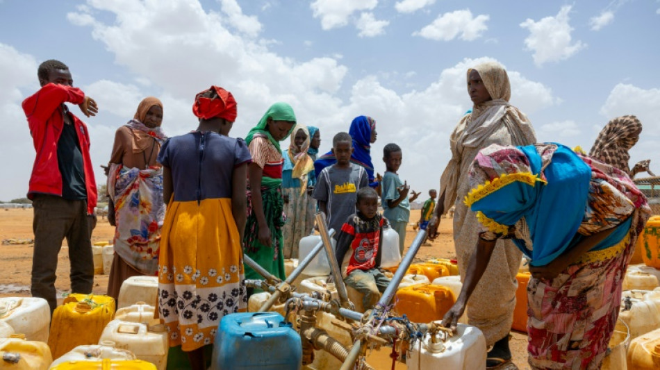 Quatro milhões de pessoas fugiram do Sudão desde o início da guerra, segundo a ONU