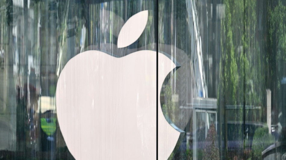 Apple: un trimestre record mais des pr&eacute;visions qui d&eacute;&ccedil;oivent, pour la derni&egrave;re de Tim Cook