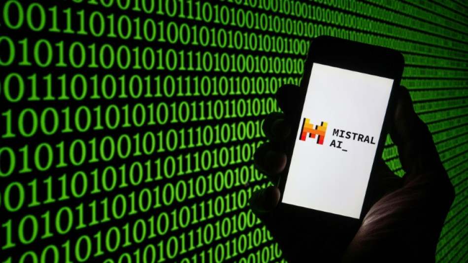 IA : Mistral tente de revenir dans la course avec son nouveau mod&egrave;le