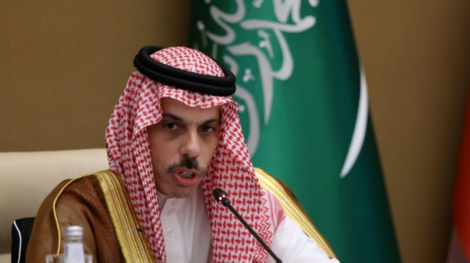 Delegação árabe denuncia 'proibição' de Israel à sua visita à Cisjordânia