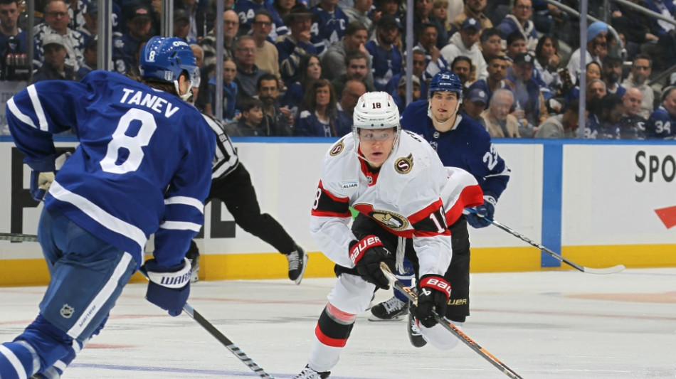 Play-offs: Rückschlag für Stützle zum Auftakt