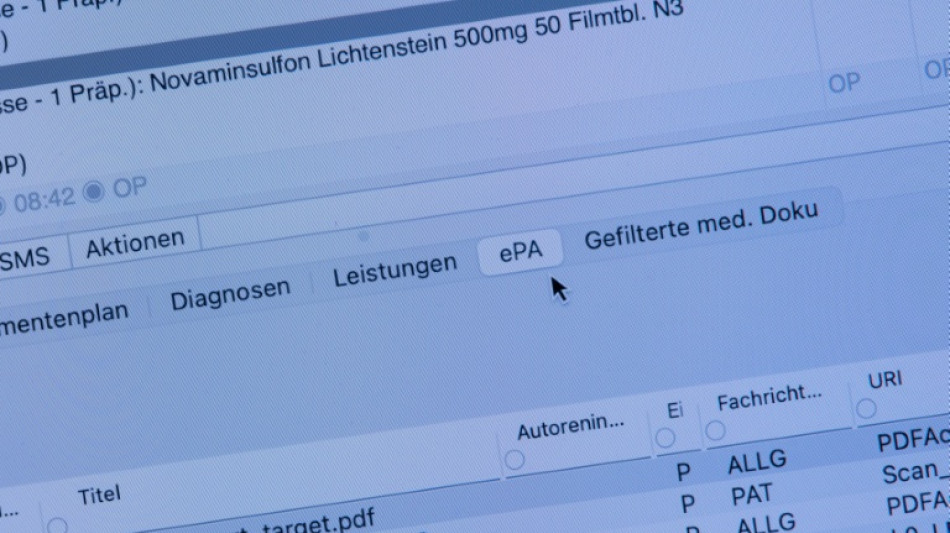 Umfrage: Elektronische Patientenakte findet wenig Anklang - Forderungen an Politik