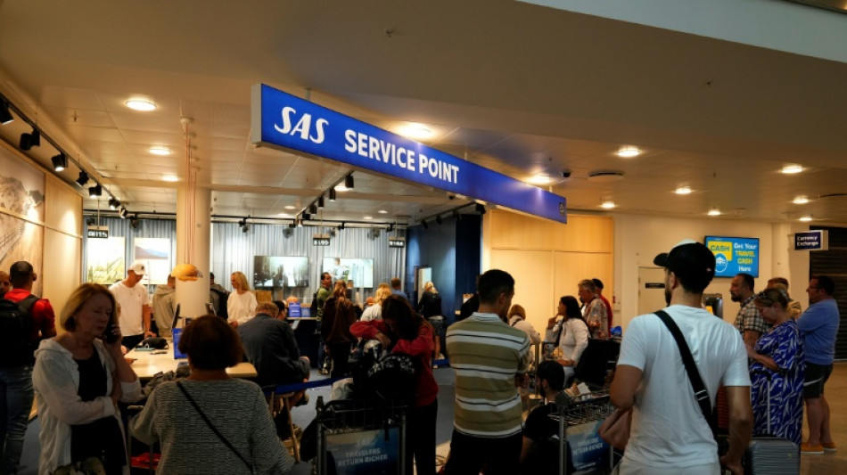 Streikende SAS-Piloten lehnen weitere R&uuml;ckholaktionen f&uuml;r gestrandete Urlauber ab