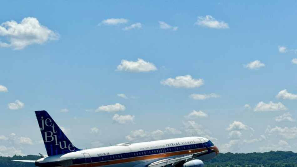 Companhias a&eacute;reas preveem recorde de quase 5 bilh&otilde;es de passageiros em 2024