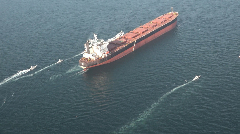 Agenzia Gb, colpita una nave portacontainer nello Stretto Hormuz