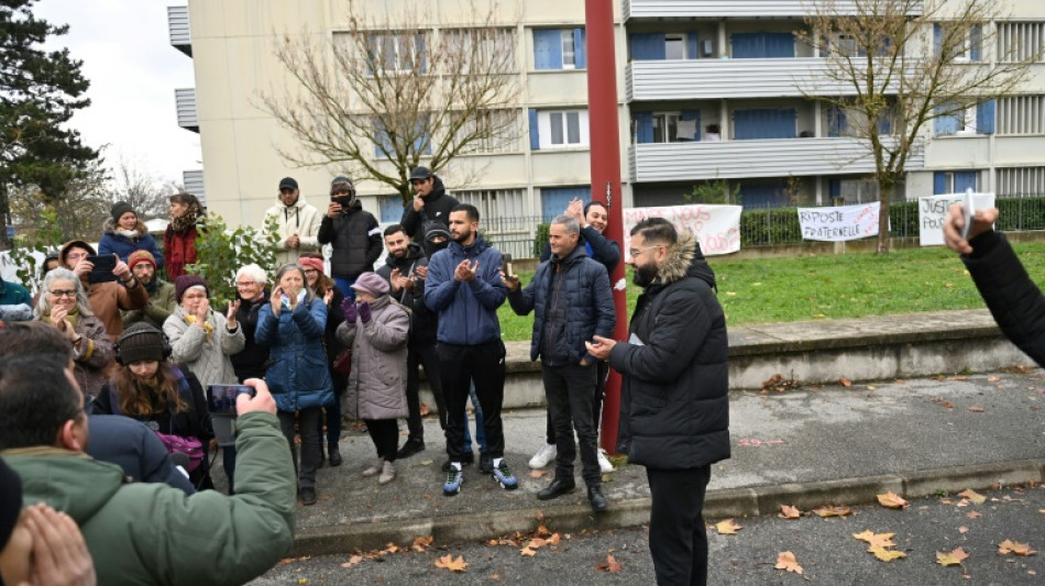 Mort de Thomas: col&egrave;re calme &agrave; Romans, petite manifestation de "solidarit&eacute;"