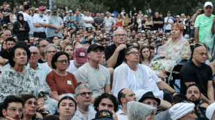 Australia guarda silencio por las v&iacute;ctimas del atentado antisemita en S&iacute;dney