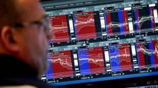 Wall Street tente un rebond apr&egrave;s les d&eacute;boires de la tech