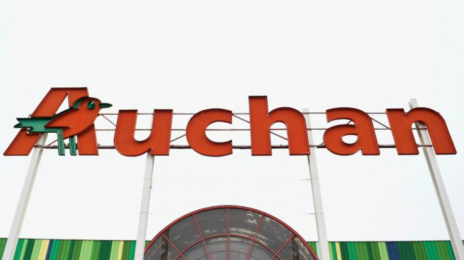 Auchan veut vendre 91 supermarch&eacute;s &agrave; Intermarch&eacute;, les salari&eacute;s sous le "choc"