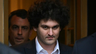 Ex-rei das criptomoedas Bankman-Fried &eacute; condenado a 25 anos de pris&atilde;o