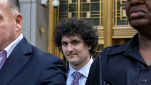 La fiscal&iacute;a acusa al cofundador de FTX de haber "robado" y la defensa contraataca