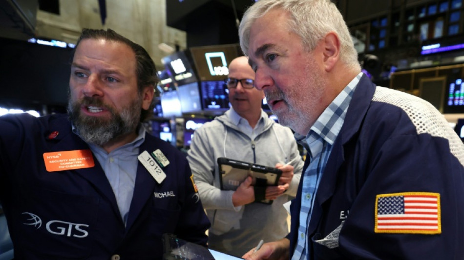 Prix du p&eacute;trole et indicateur d'inflation minent Wall Street