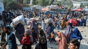 &Eacute;xodo masivo de afganos al cumplirse el plazo para abandonar Pakist&aacute;n