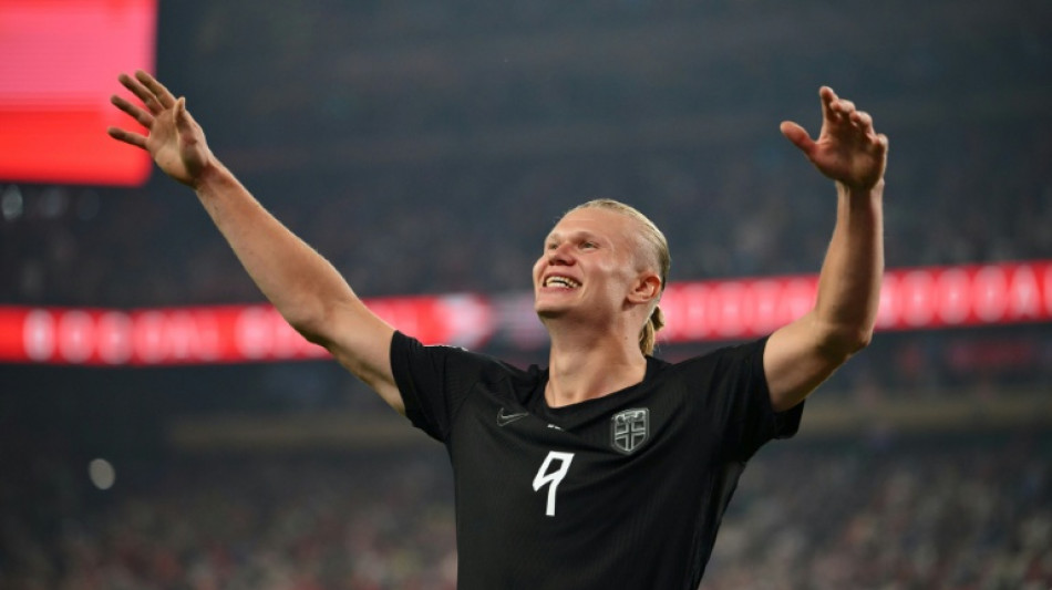 Two-goal Haaland fires Norway into World Cup last 32