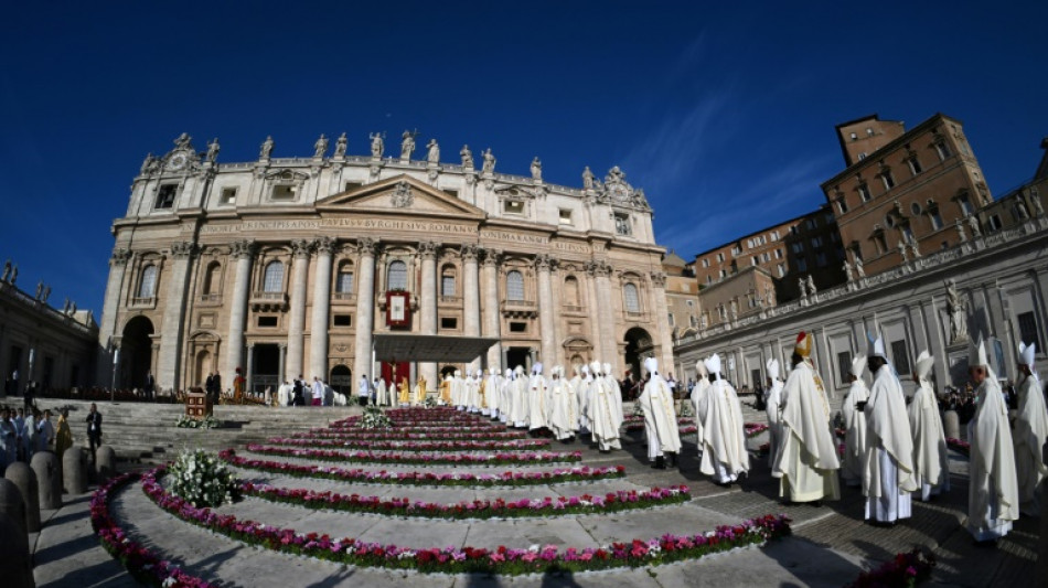 Archivos de P&iacute;o XII alimentan debates sobre el silencio del papa ante el Holocausto
