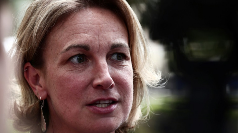 Les partenaires sociaux à Matignon, l'attente de "rupture" et la mobilisation du 18 en toile de fond